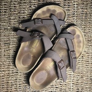 Birkenstock Mayari Size 35